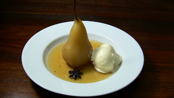 Poached Pears in Ginger Syrup