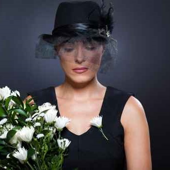 widow with flowers
