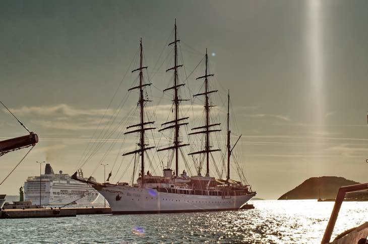 Sea Cloud. Image source: http://de.wikipedia.org/wiki/Sea_Cloud
