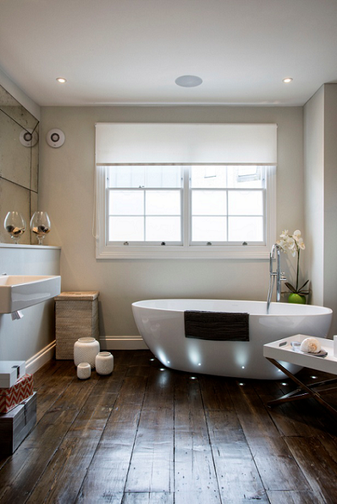 The Victoria + Albert Barcelona bath