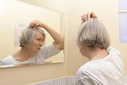 4 Hair Care Tips for Senior Women Struggling With Hair Loss