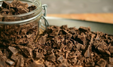 12 good reasons to eat chocolate
