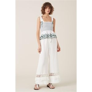 Tigerlily Villaya Linen Top