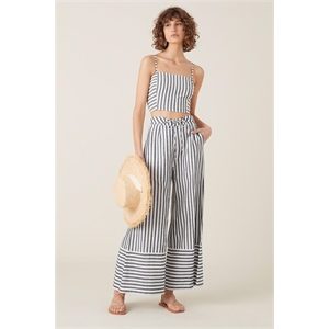 Tigerlily Thea Top
