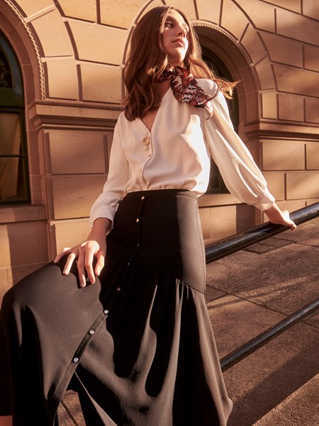 Veronika Maine Ladies Dobby Georgette Blouse Milk