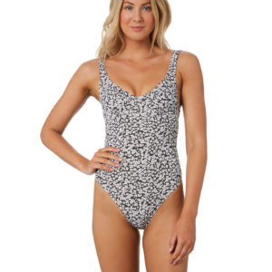 The Hidden Way Amuse One Piece Ritual Floral Ritual Floral